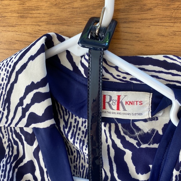 Dress - Picture 2 of 5